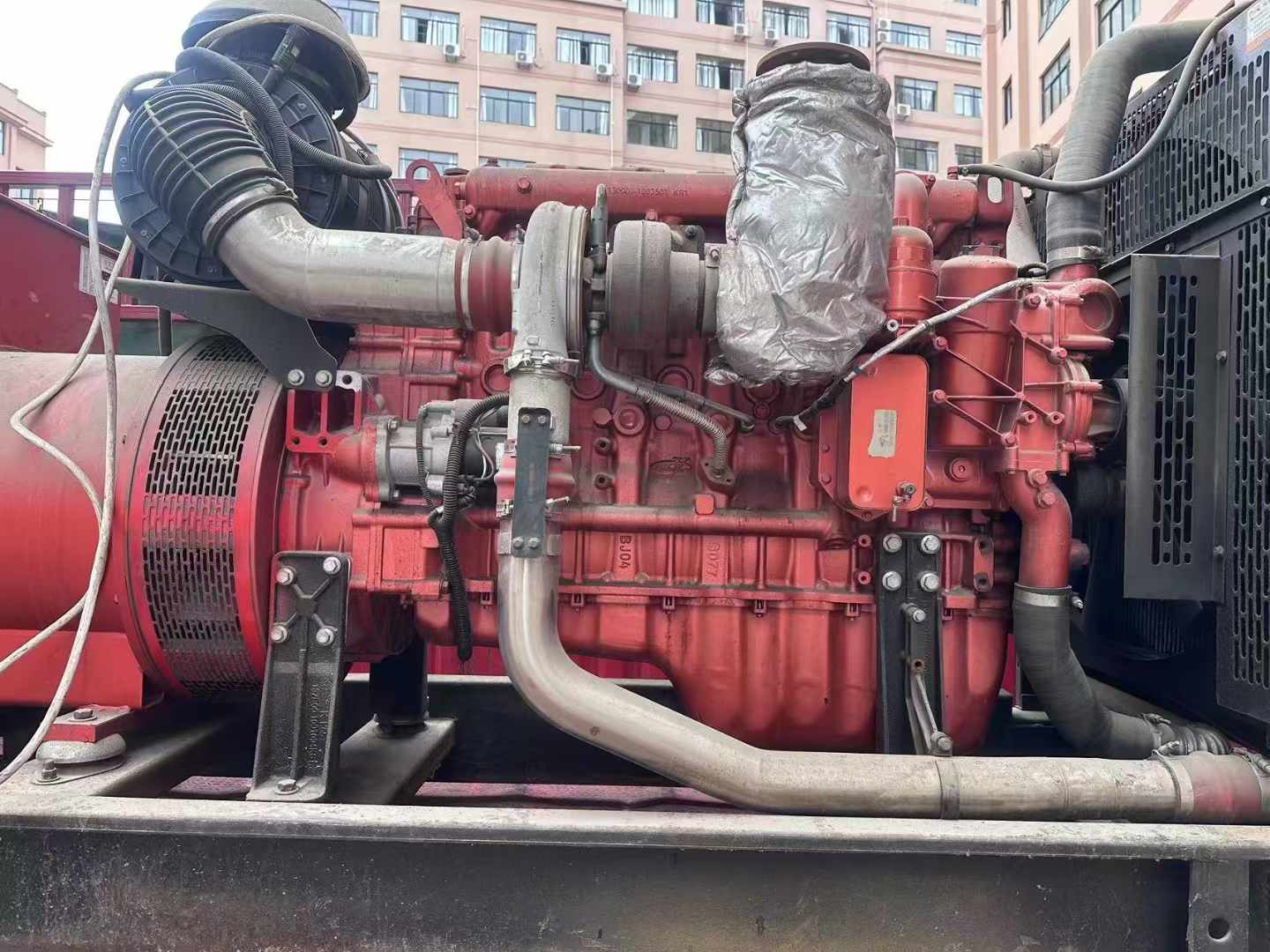 贺兰如何选择适合 600kW 柴油发电机组的过载保护器？